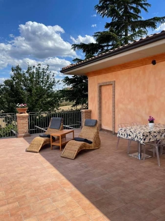 La Posta Di Bacco Lägenhet Gualdo Cattaneo Exteriör bild